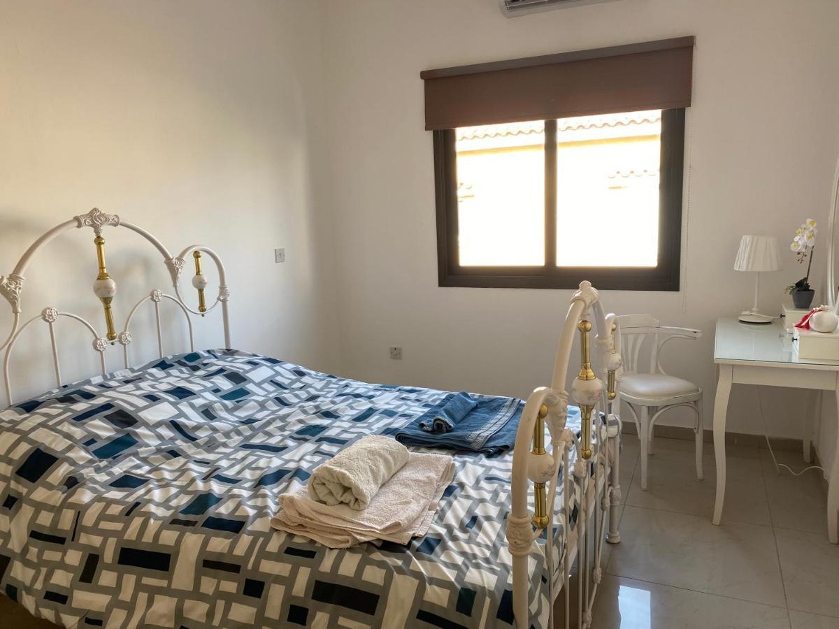 Two Bedroom Duplex :Mountain And Sea View Larnaca Exteriér fotografie