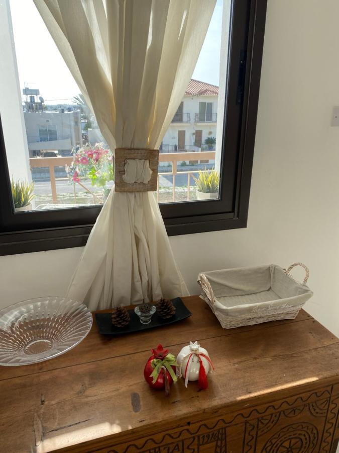 Two Bedroom Duplex :Mountain And Sea View Larnaca Exteriér fotografie